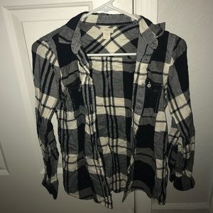 Final day ‼️ Jcrew blue and white flannel